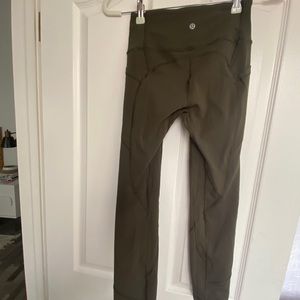 Green lululemon leggings